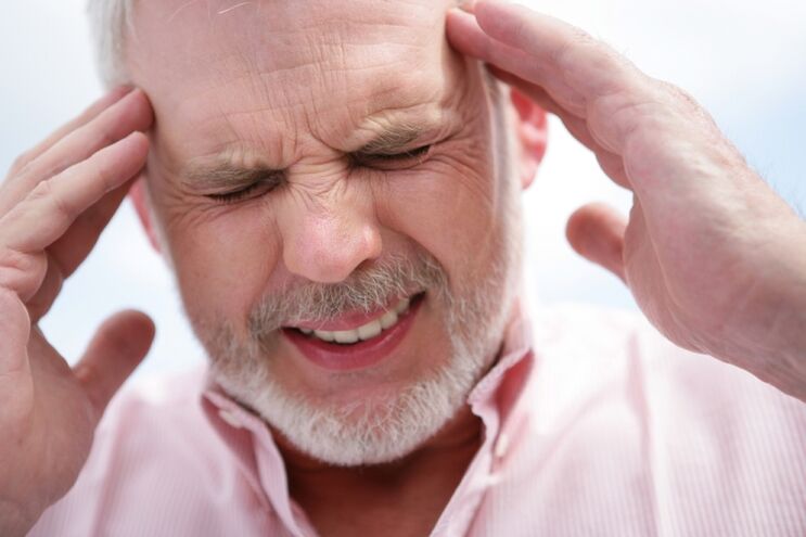 Okužba s helminti lahko izzove pojav glavobola